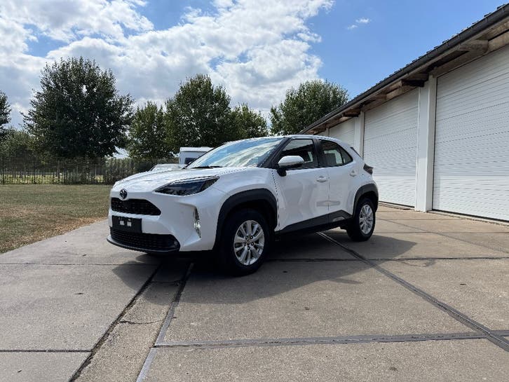 Toyota Yaris Cross Dynamic Business